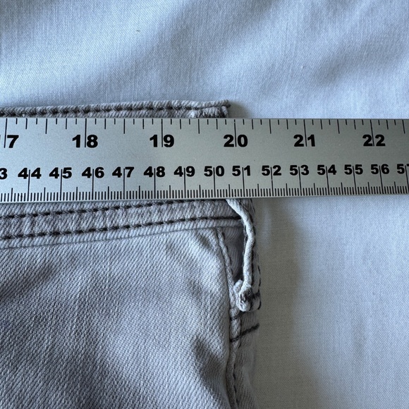 Silver Jeans Men's Denim EDDIE Brushed Gray Straight Jeans Tag: 38/32 **Flaw** - Picture 10 of 16